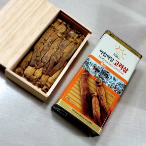 Hồng Sâm Củ Khô Cao Cấp Achimadang Hàn Quốc Hộp 300g Chính Hãng